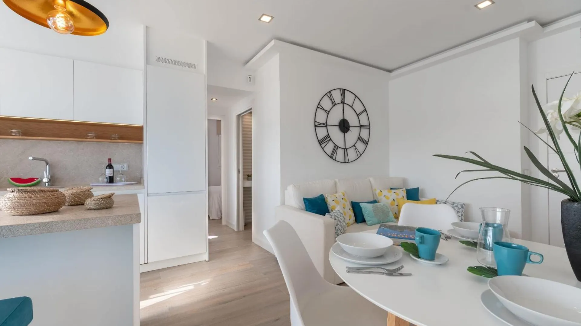 First Line Apartment Alcudia  Alcudia (Mallorca)