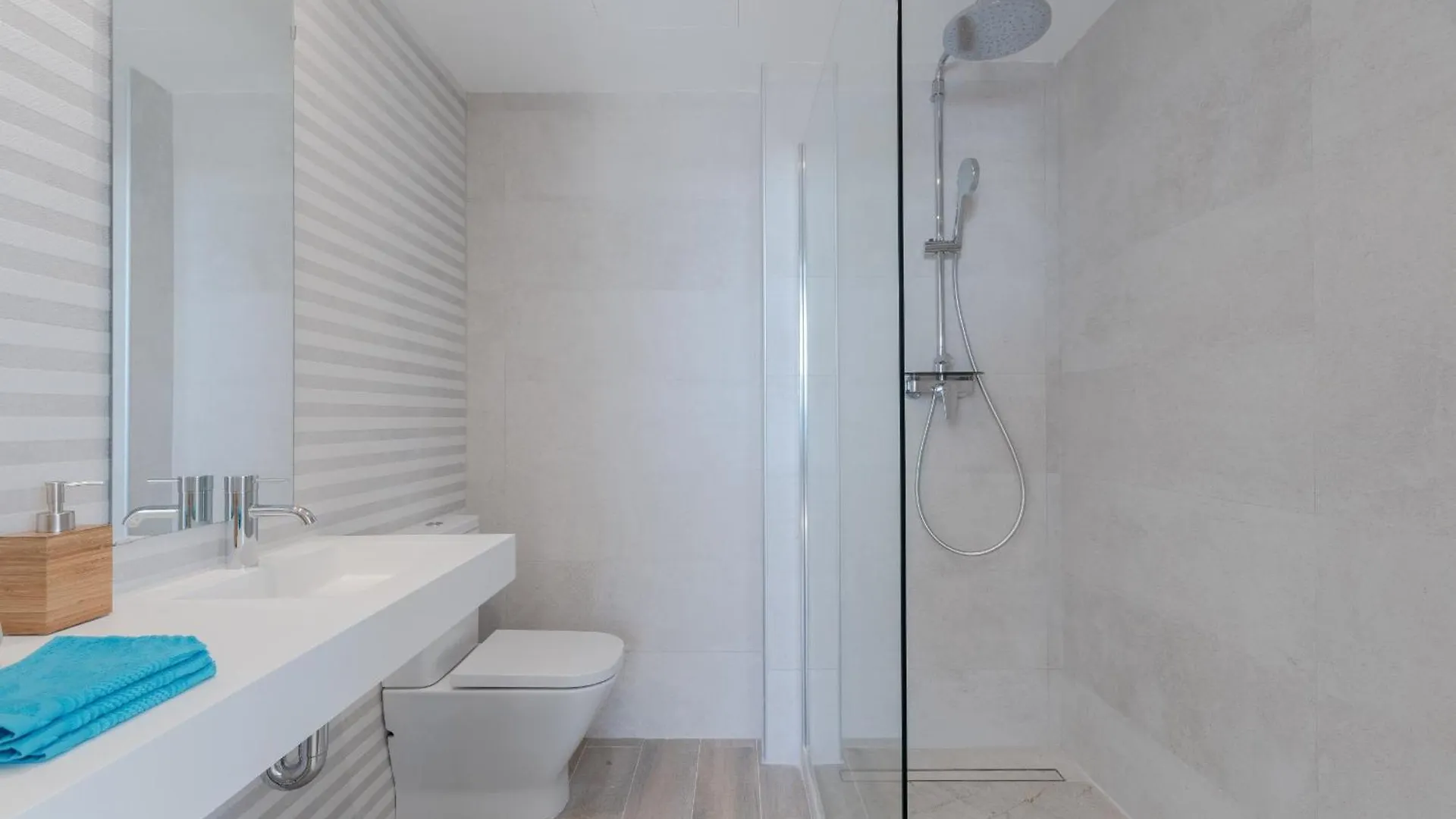 First Line Apartment Alcudia  0*, Alcudia (Mallorca) Spain